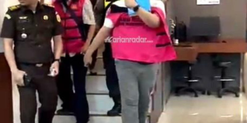 Kejari Tanjung Perak Surabaya Tetapkan Dua Orang Tersangka Tipu Bank Jatim.