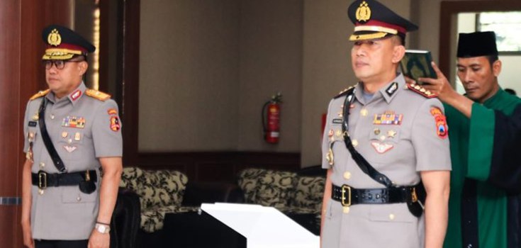 Pelantikan Kombes Komarudin Sebagai Dirlantas Polda Jatim