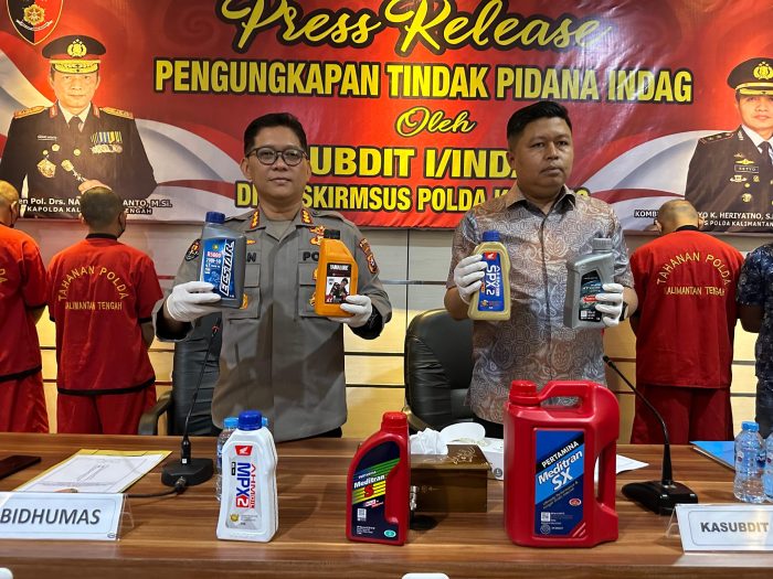 Ditreskrimsus Polda Kalteng Amankan 5 Tersangka Perdagangan Oli Palsu Dari Dua TKP
