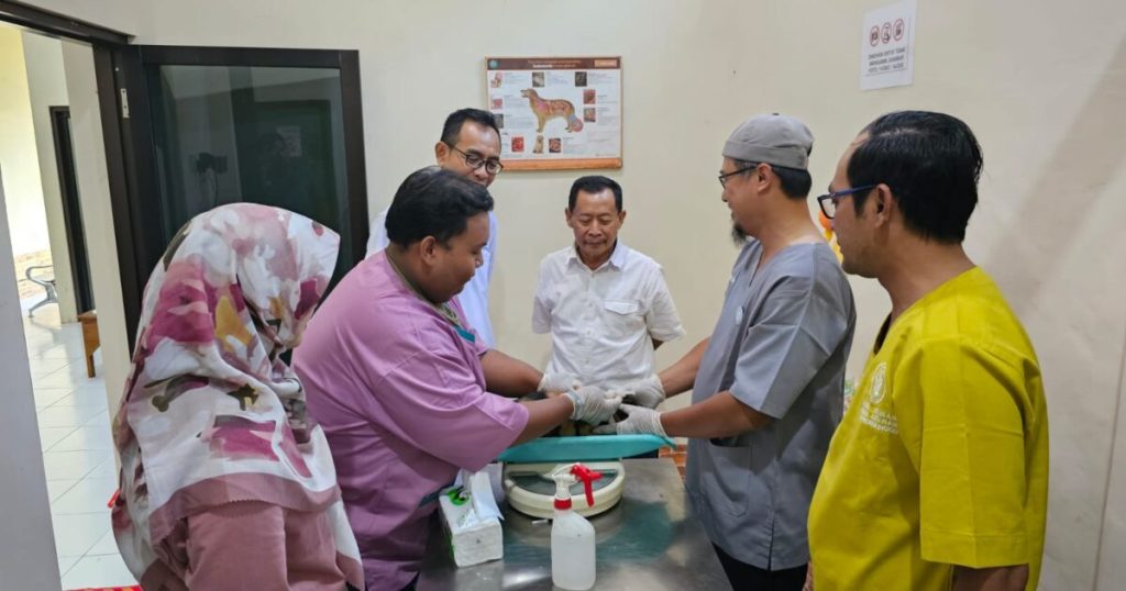 Vaksinasi Rabies Serentak Cetak Rekor MURI