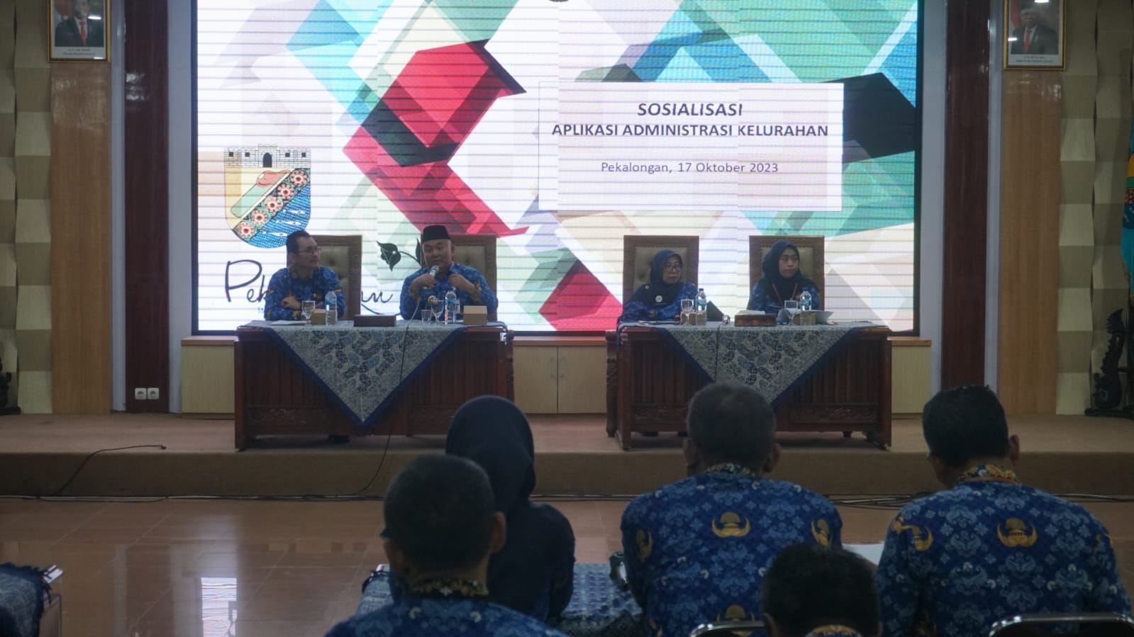 Sosialisasi Aplikasi Administrasi, Perangkat Kelurahan dan Kecamatan Didorong Inovatif