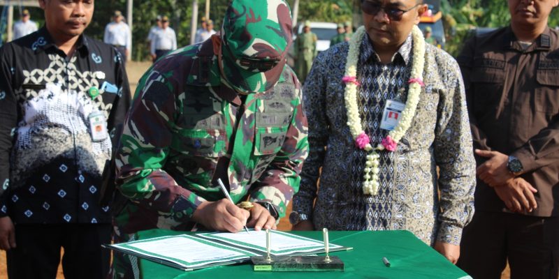 Tutup TMMD Sengkuyung Tahap III TA 2023, Dandim Batang Bacakan Amanat Pangdam IV/Diponegoro