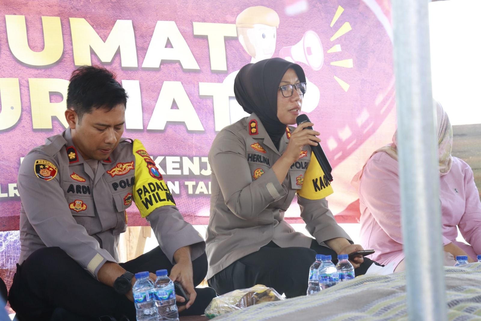 Jumat Curhat, Kapolres Pelabuhan Tanjung Perak Dengarkan Aspirasi Para Nelayan