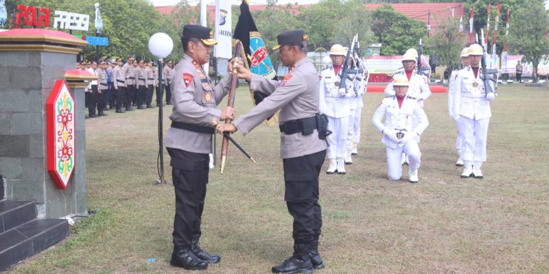 Sambut Irjen Pol. Drs. Djoko Poerwanto, Polda Kalteng Gelar Apel Welcome And Farewell Parade