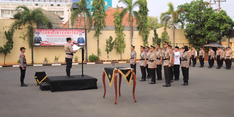 Pimpin Upacara Serah Terima Jabatan, Ini Pesan Kapolres Pekalongan Kota