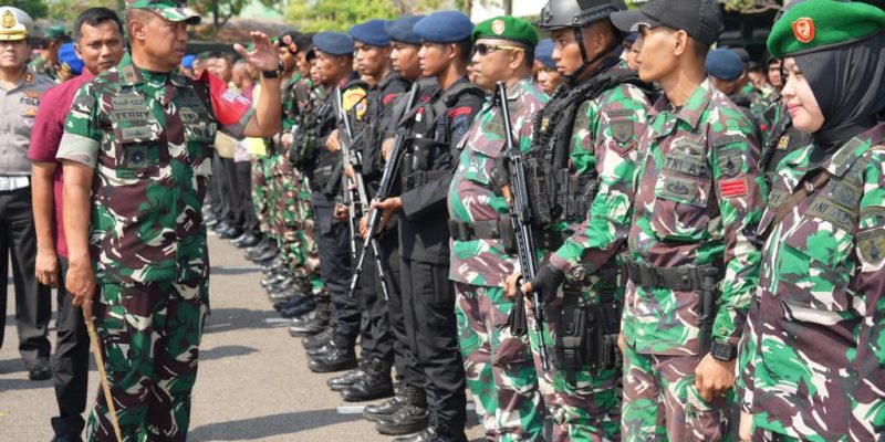Apel Gelar Pasukan pengamanan VVIP,MMenjelang Kedatangan RI 3 Dan RI 4 di Surabaya