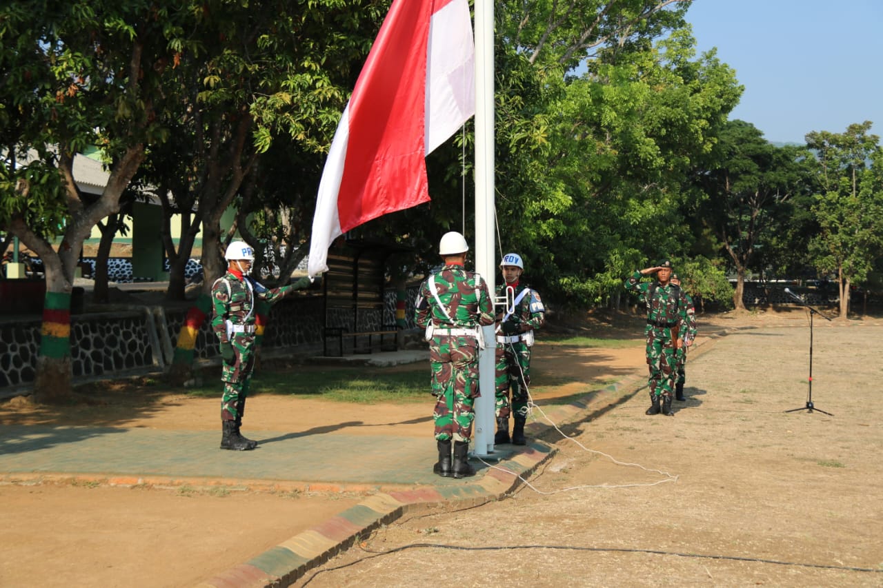 Yonif 514/SY Menggelar Upacara Peringati Hari Sumpah Pemuda Ke 95 Tahun 2023 dan Pelantikan Provost