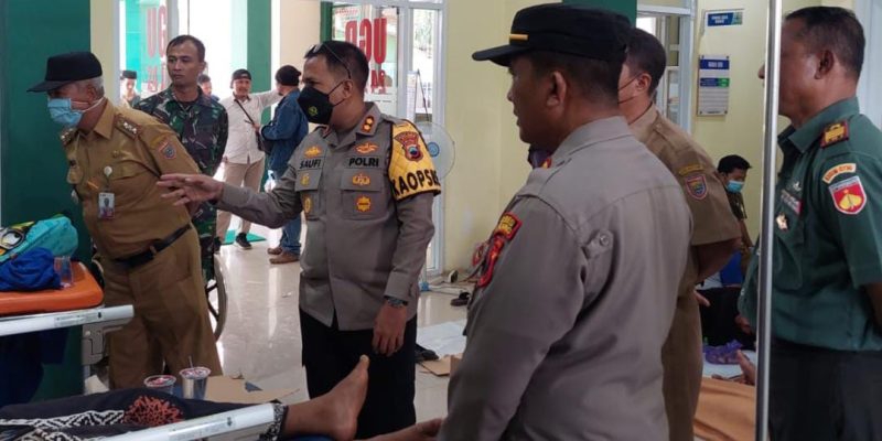 Diduga Alami Keracunan, Puluhan Santri di Batang Dilarikan Ke Rumah Sakit