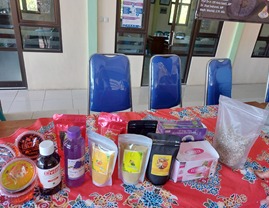 UMM Bersama Alisa ICMI Jatim Memberikan Bimtek Kepada UKM di Prigen Tentang Kualitas dan Daya Simpan Produk