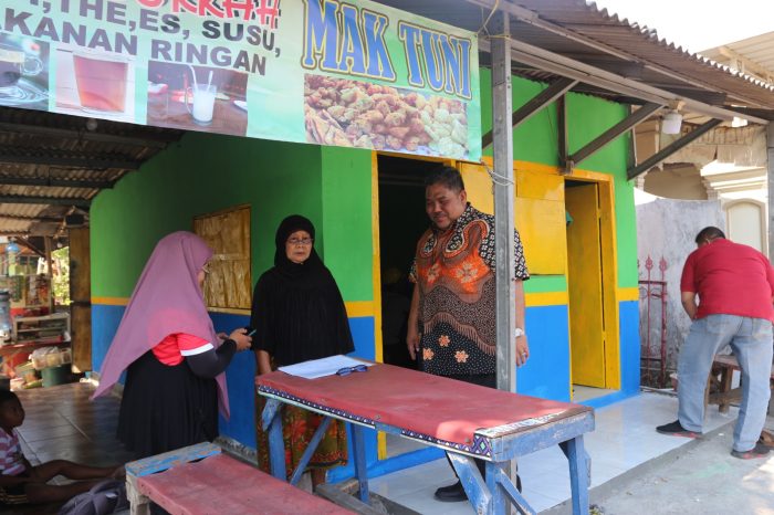 Warungnya Direnovasi, Ibu Ngatemah dan Satuni Ucapkan Terima Kasih Ke Bupati Sidoarjo