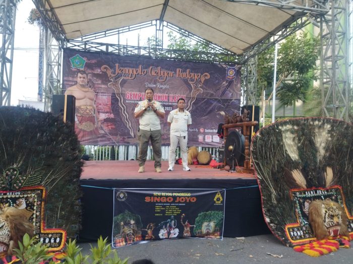 Melalui Pameran Jenggolo Budoyo Pemkab Sidoarjo Sosialisasikan Gempur Rokok Ilegal