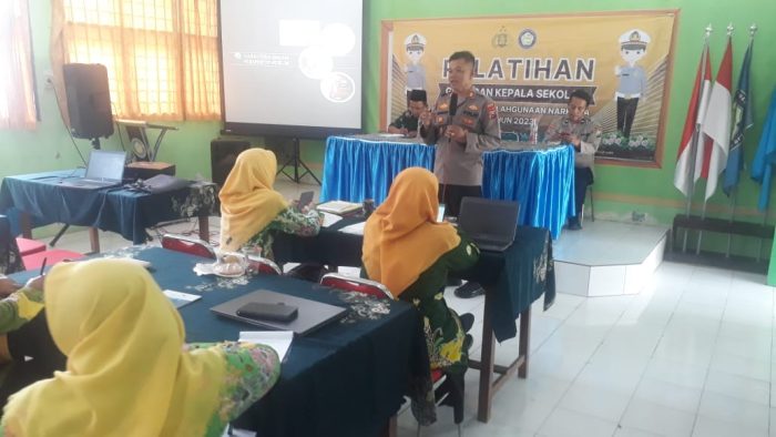 Darurat Narkoba Bagi Pelajar, Sat Binmas Polres Pasuruan Sosialisasi Bahaya Narkoba.