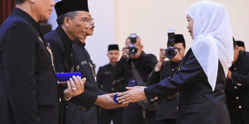 Lantik 184 Kasek, Gubernur Khofifah Minta Tingkatkan Prestasi Dan Jaga Integritas