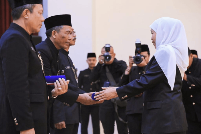 Lantik 184 Kasek, Gubernur Khofifah Minta Tingkatkan Prestasi Dan Jaga Integritas