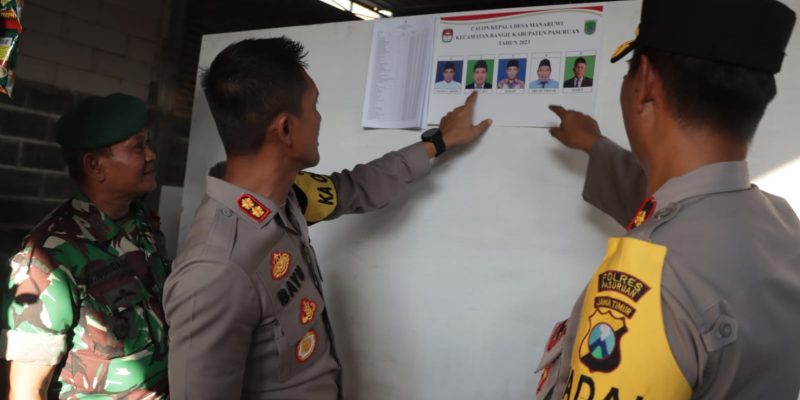 Pastikan Kelancaran Pilkades Serentak 2023, Kapolres Pasuruan Cek Tempat Pemungutan Suara (TPS)