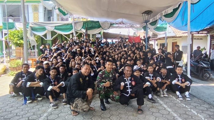 PSHT Dan IKSPI Ranting Plandi Meriahkan Maulid Nabi Besar Muhammad SAW