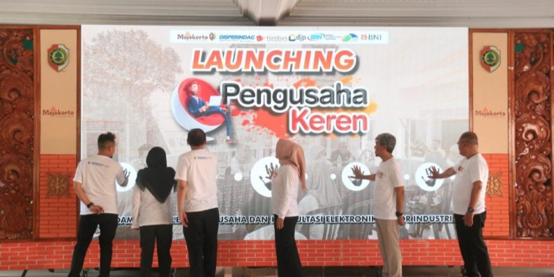 Tingkatkan Legalitas Usaha IKM, Bupati Ikfina Launching Aplikasi Pengusaha Keren