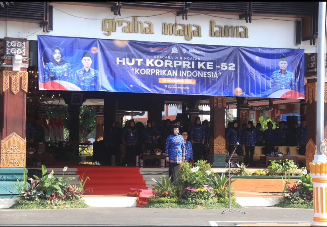 Upacara Peringatan HUT Korpri Ke 52, Momentum Pemkab Mojokerto Tingkatkan Persatuan Hingga Kinerja Pelayanan