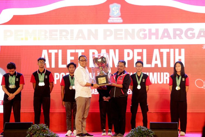 Sabet Juara Umum Porpov Jatim 2023, Wali Kota Eri Cahyadi Minta 2024 Puslatcab Tersedia Untuk Seluruh Cabor