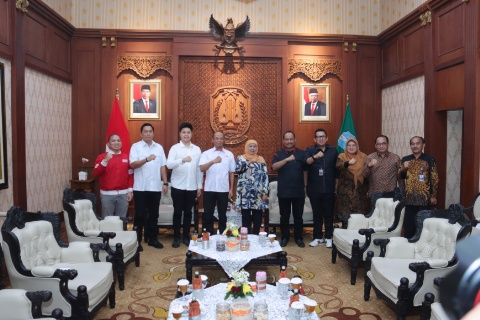 Gubernur Khofifah Terima Pengurus Dan Jajaran ESI Provinsi Jatim