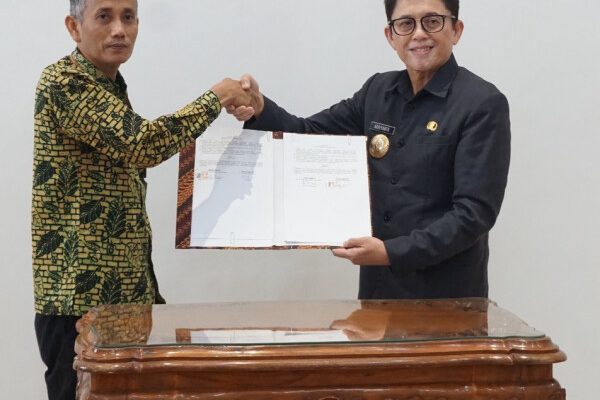 Pemkab Bojonegoro Teken NPHD Untuk Pendanaan Pilkada 2024, Dorong Peningkatan Demokrasi