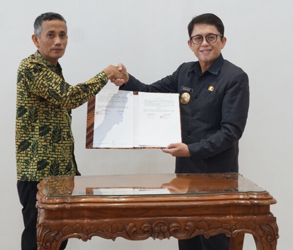 Pemkab Bojonegoro Teken NPHD Untuk Pendanaan Pilkada 2024, Dorong Peningkatan Demokrasi