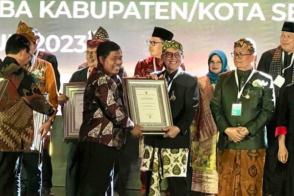 Bojonegoro Raih Penghargaan Kabupaten Swasti Saba Wiwerda 2023 Wujudkan Masyarakat Sehat
