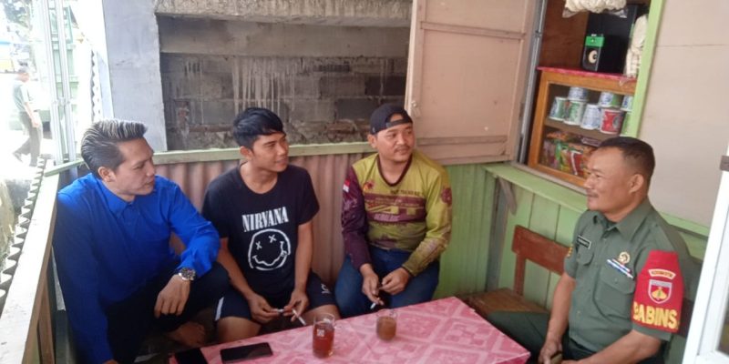 Babinsa Manfaatkan Warung Kopi, Sebagai Media Komsos Dengan Warga Binaan