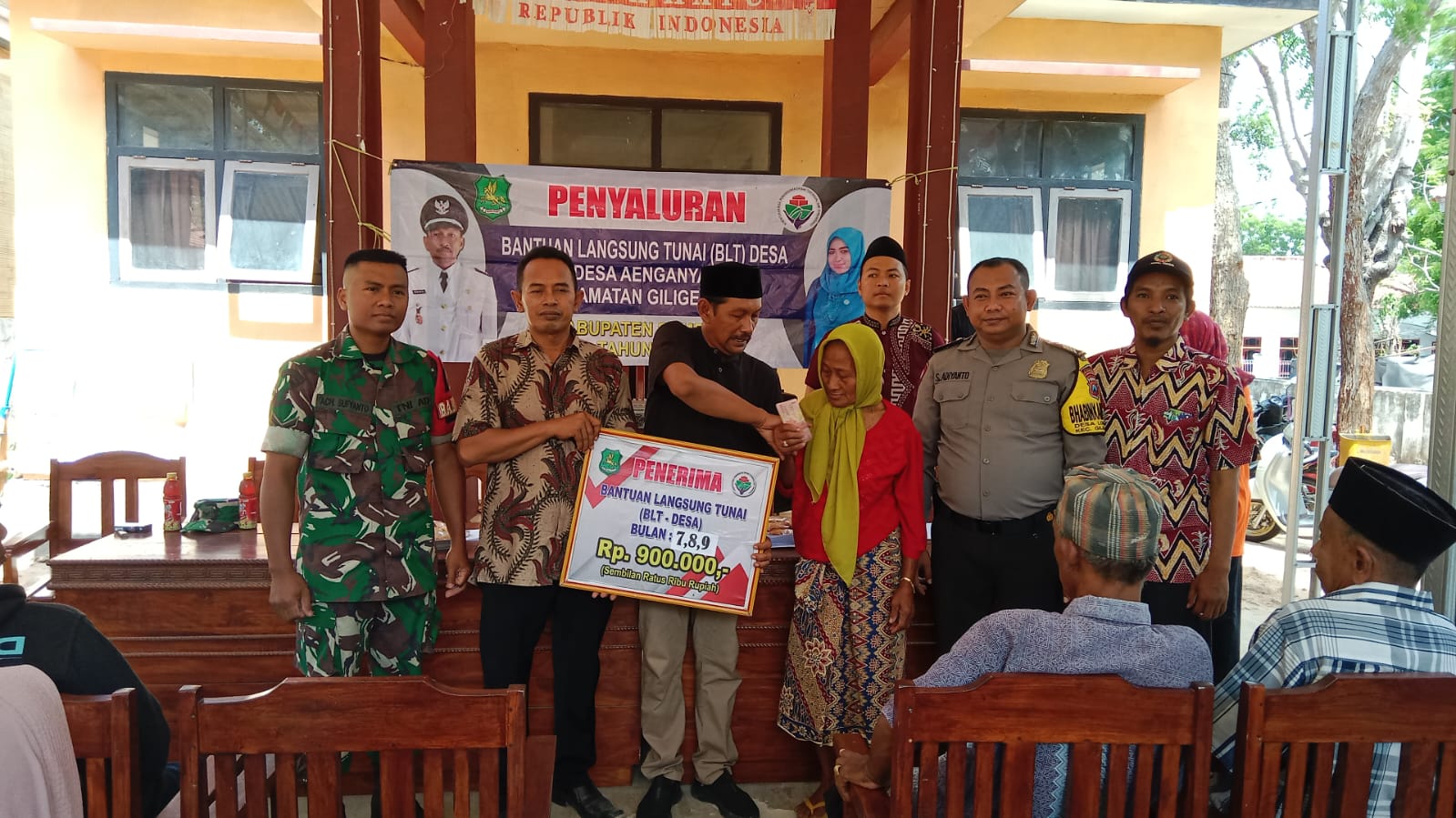 Pemdes Aenganyar Realisasikan 29 KPM BLT-DD, Ini Harapan Kades Helmi Malik