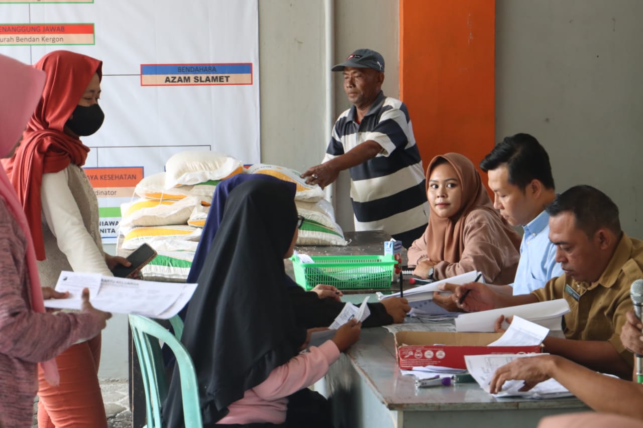 Kendalikan Inflasi Pangan, Bantuan Beras Kembali Disalurkan Pemkot Pekalongan