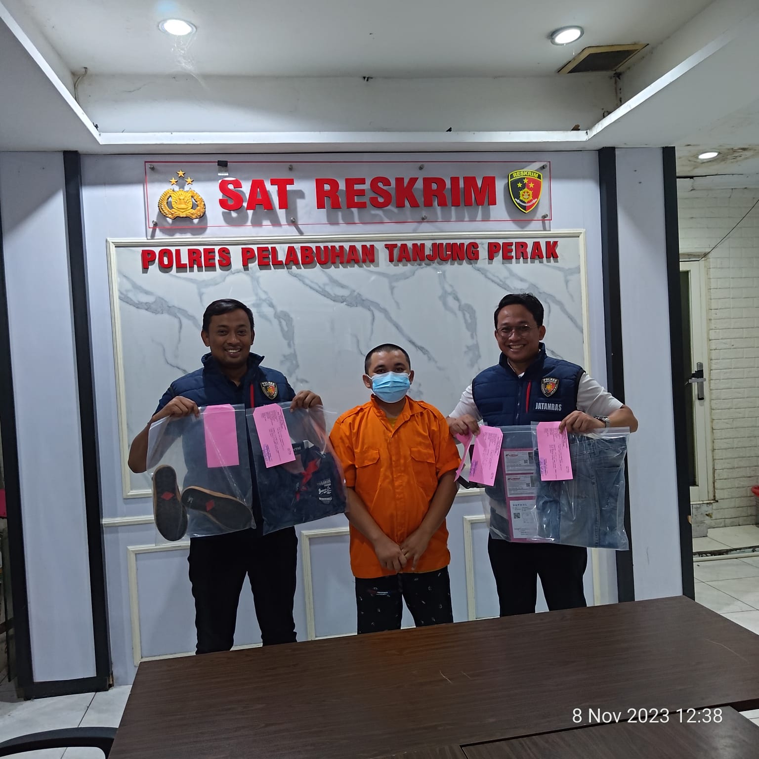 Polres Pelabuhan Tanjung Perak Berhasil Mengamankan Pelaku Jambret Yang Meresahkan Warga 