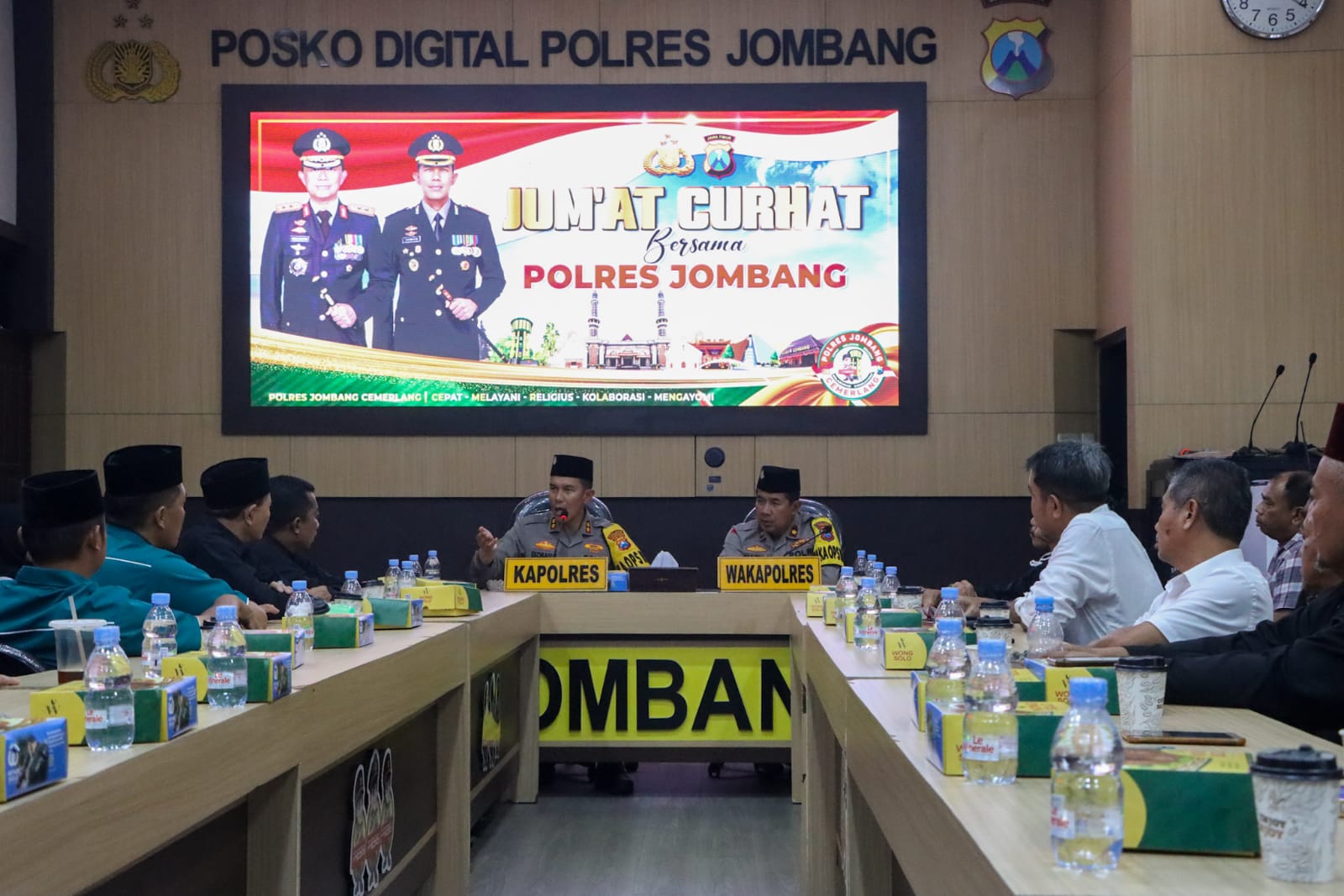Kapolres Gelar Jumat Curhat Bersama 24 Perguruan Silat di Jombang, Ajak Jaga Kamtibmas