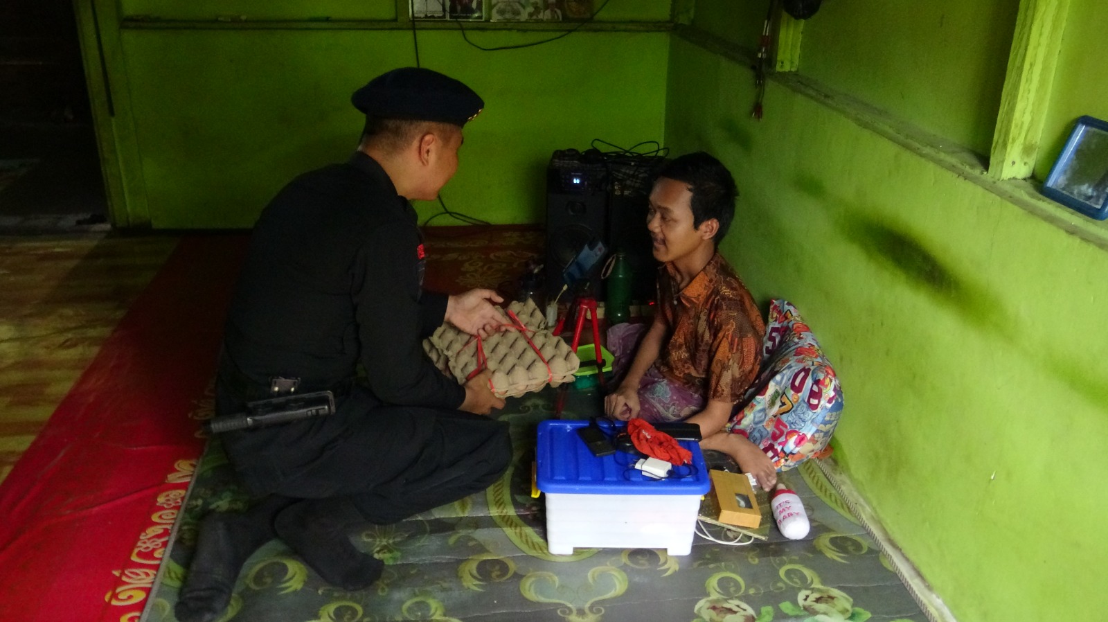 Jelang HUT Brimob Ke-78, Brimob Polda Kalteng Laksanakan Baksos