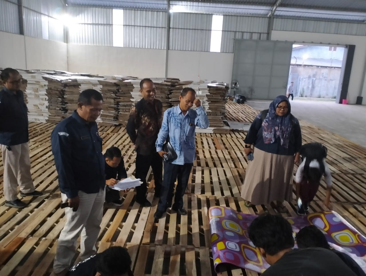 Pemilu 2024, KPU Kota Pekalongan Terima 29.073 Tanda Pengenal dan 776 Set Label
