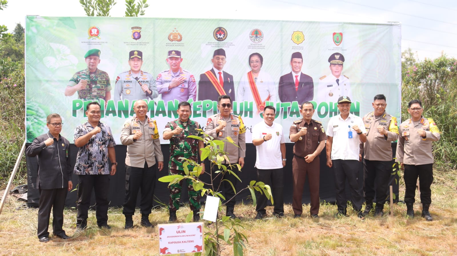 Jelang Pemilu Serentak 2024, Kapolda Kalteng Silahturahmi Ke Bawaslu