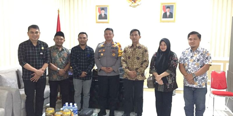 Ketua dan Komisioner KPU Kotamobagu Silaturahmi ke Polres Kotamobagu