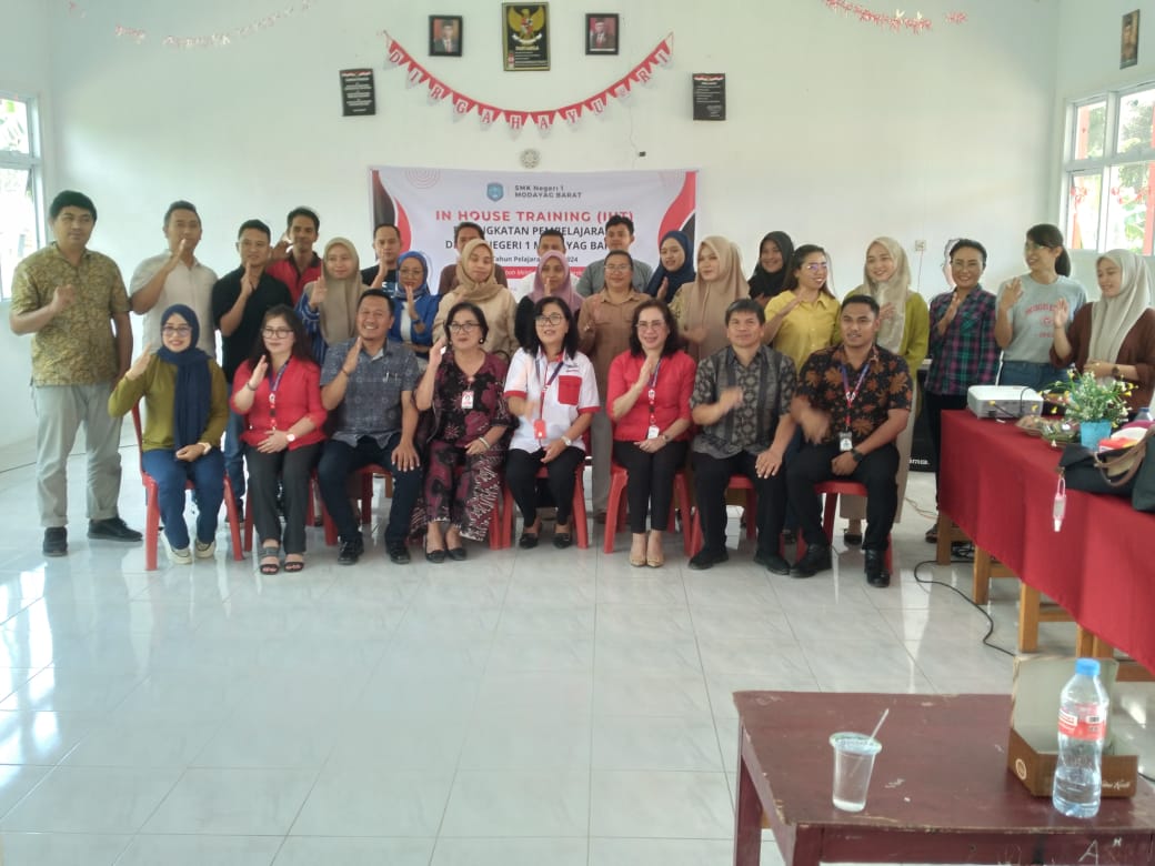 SMKN 1 Modayag Barat Menggelar IHT Peningkatan Pembelajaran