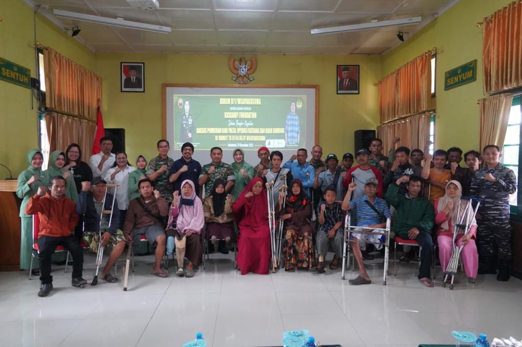 Sinergi Korem Wijayakusuma, Kick Andy Foundation dan Yayasan Smile Train Bakti Sosial Bantu Kaki Palsu, Operasi Katarak Serta Bibir Sumbing