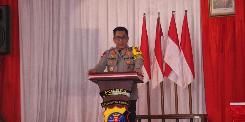 Kapolda Kalteng Imbau Personel Polres Kobar Komitmen Dan Perhatikan Slum Area