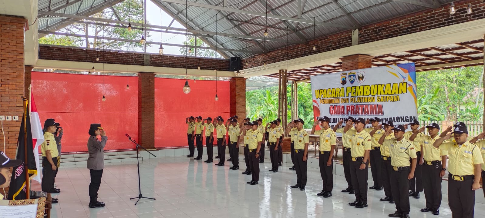 Diklat Satpam Gada Pratama Angkatan 11 Tahun 2023 Polres Pekalongan Dibuka, 37 Siswa Ikut Ambil Bagian