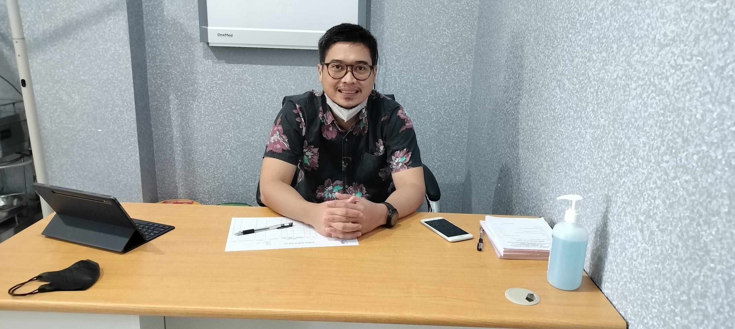 Fariza Hakim Rio B, Dokter Konsultan Bedah Digestife Pertama di Sampang