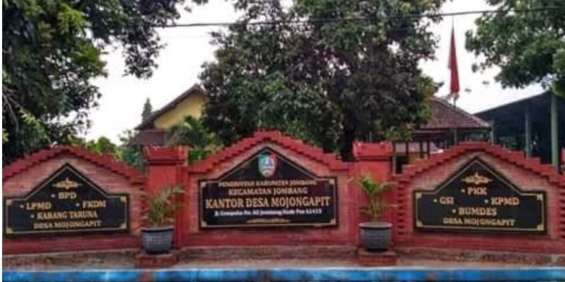 Kantor Desa Mojongapit kabupaten jombang
