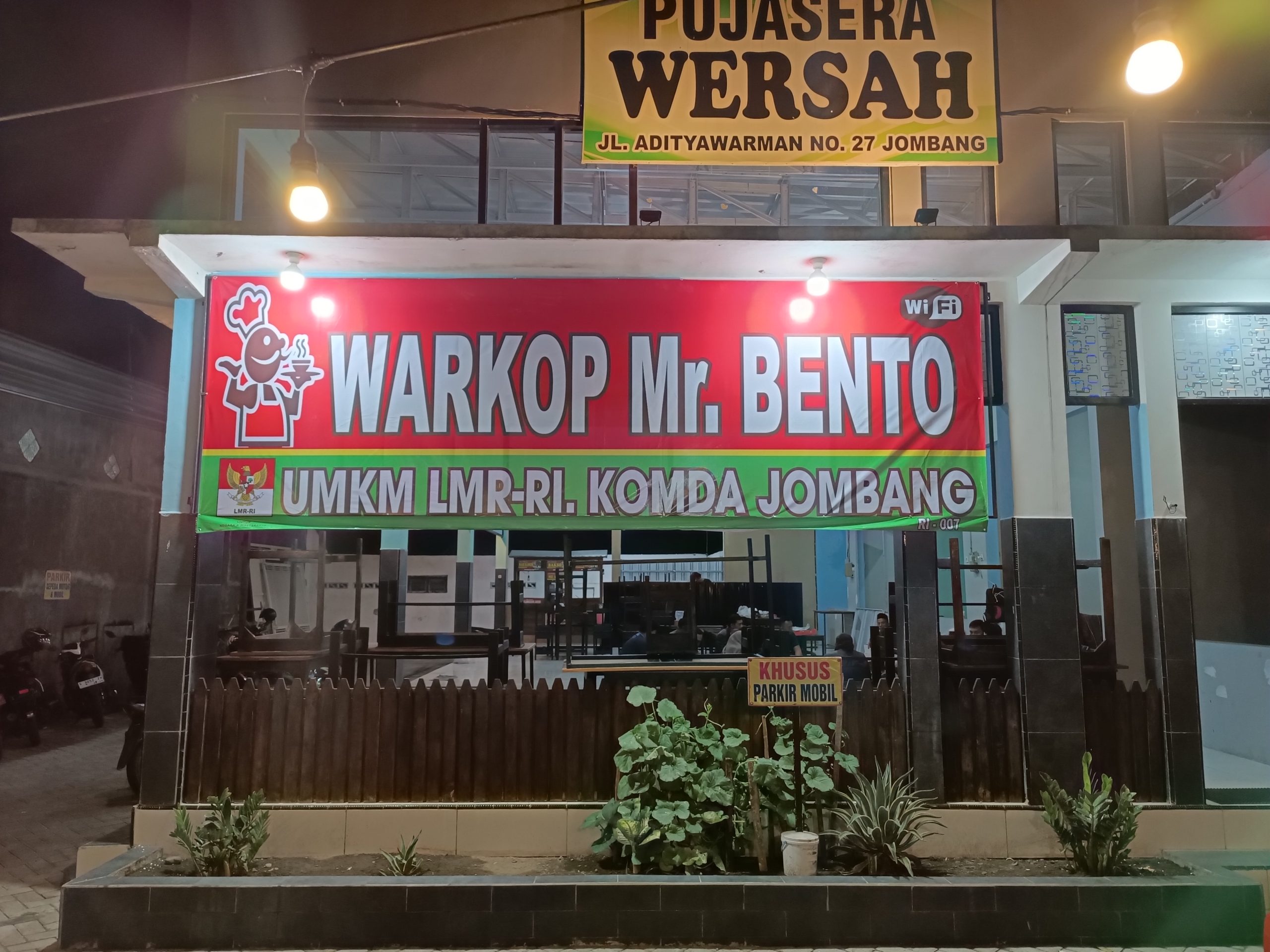 Alhamdulillah Tasyakuran Pembukaan UMKM LMR-RI Komda Jombang Warkop Mr. Bento Berjalan Lancar