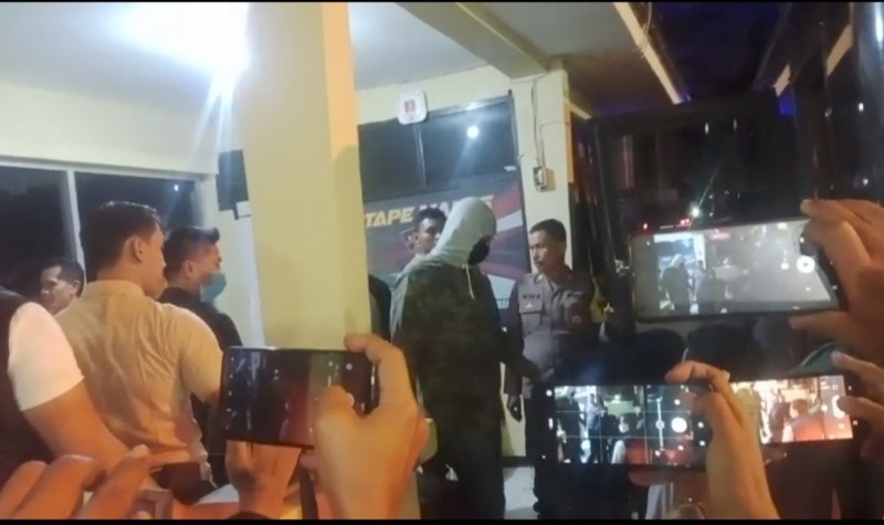 Kepala Kejaksaan Negeri Bondowoso Terjaring OTT, Ada Apa…???
