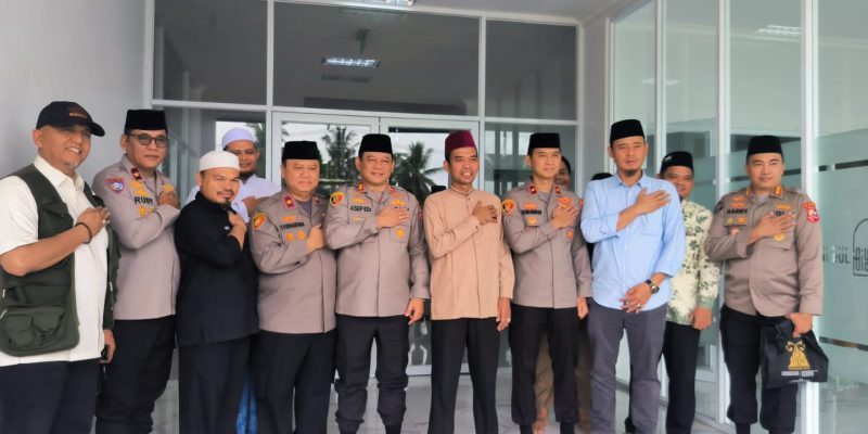 Silaturahmi Dengan Kaops NCS Polri, UAS Serukan Masyarakat Jaga Ketertiban Jelang Pemilu