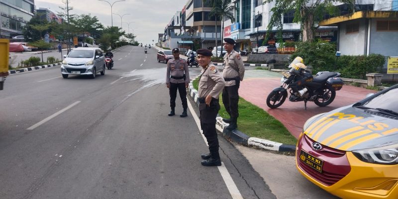 Strong Poin Pagi, Kapolsek Lubuk Baja: Selalu Waspada dan Jangan Kebut-Kebutan, Bisa Membahayakan Diri Sendiri dan Orang Lain