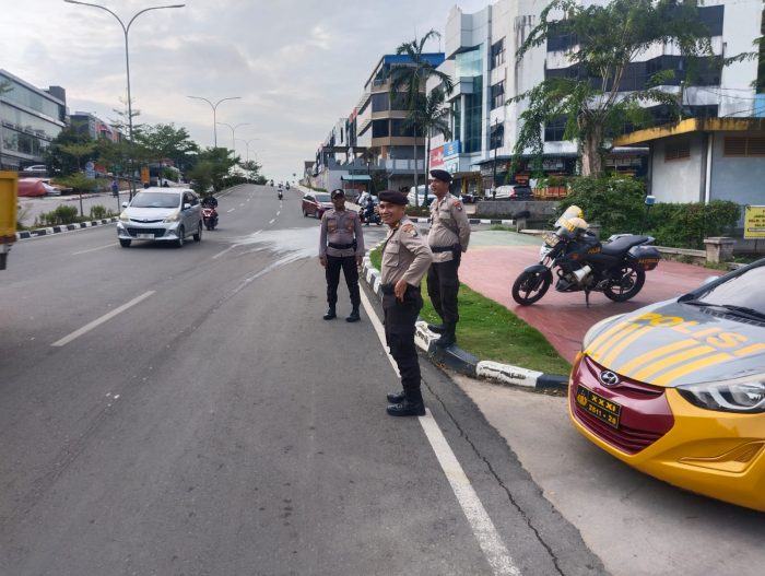 Strong Poin Pagi, Kapolsek Lubuk Baja: Selalu Waspada dan Jangan Kebut-Kebutan, Bisa Membahayakan Diri Sendiri dan Orang Lain