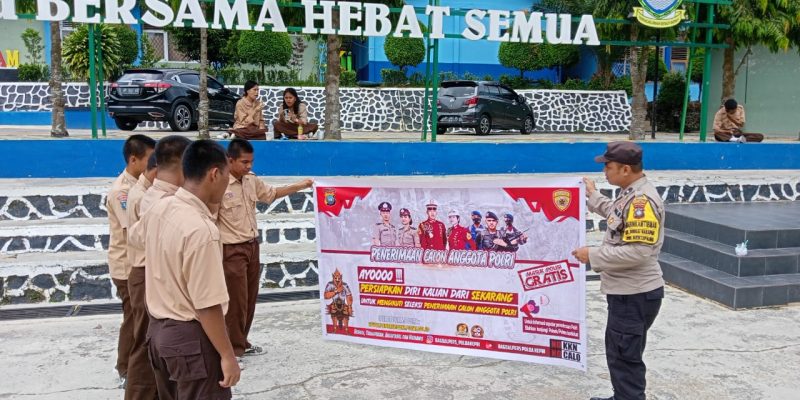Penerimaan Anggota Polri, Bhabinkamtibmas Polsek Sekupang Sosialisasi Ke Pelajar