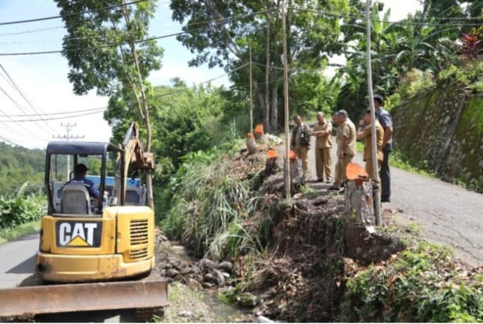 Pj WaliKota Kotamobagu Asripan Nani Tinjau Lokasi Rawan Bencana