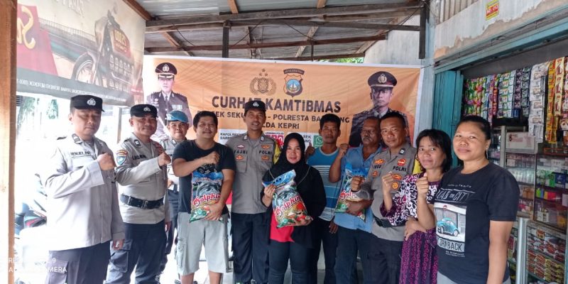 Polsek Sekupang Laksanakan Jum’at Curhat Dalam Menjaga Kamtibmas yang Kondusif